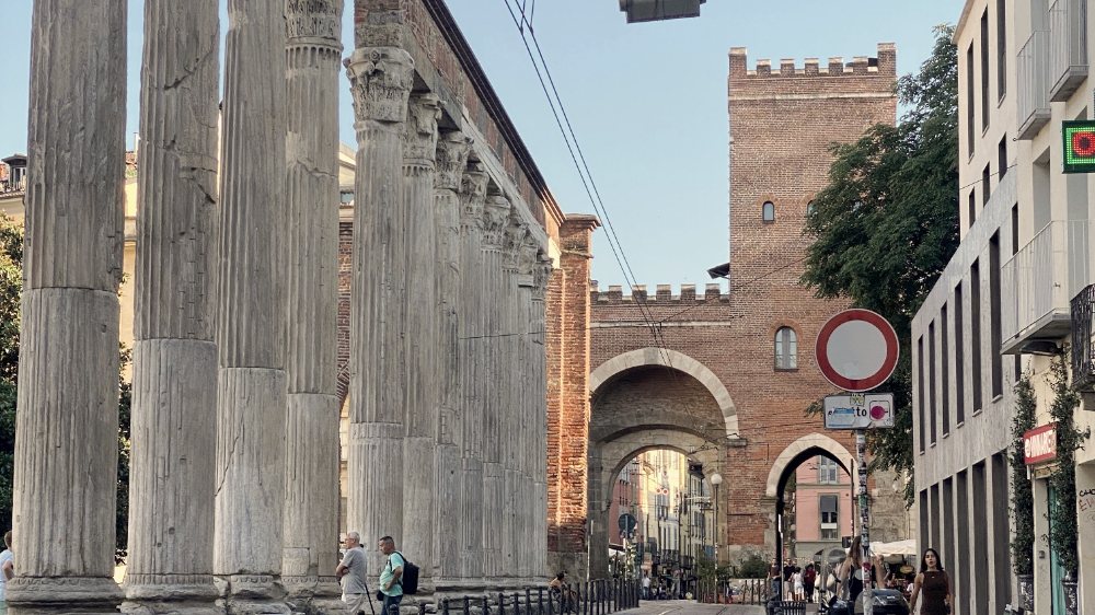 Le Colonne di San Lorenzo, colonnato di epoca romana a Milano